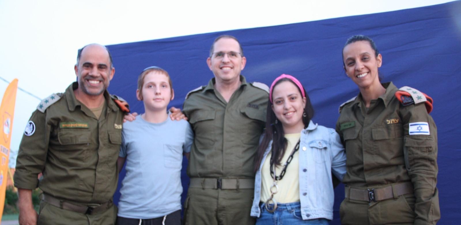 מצטיין פיקוד העורף: הרב עופר ארן, ראש ישיבת אמית אלירז פ