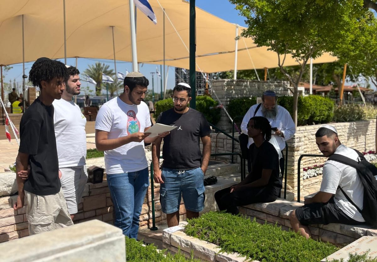 לא שוכחים את חללי הנצר האחרון של רחובות