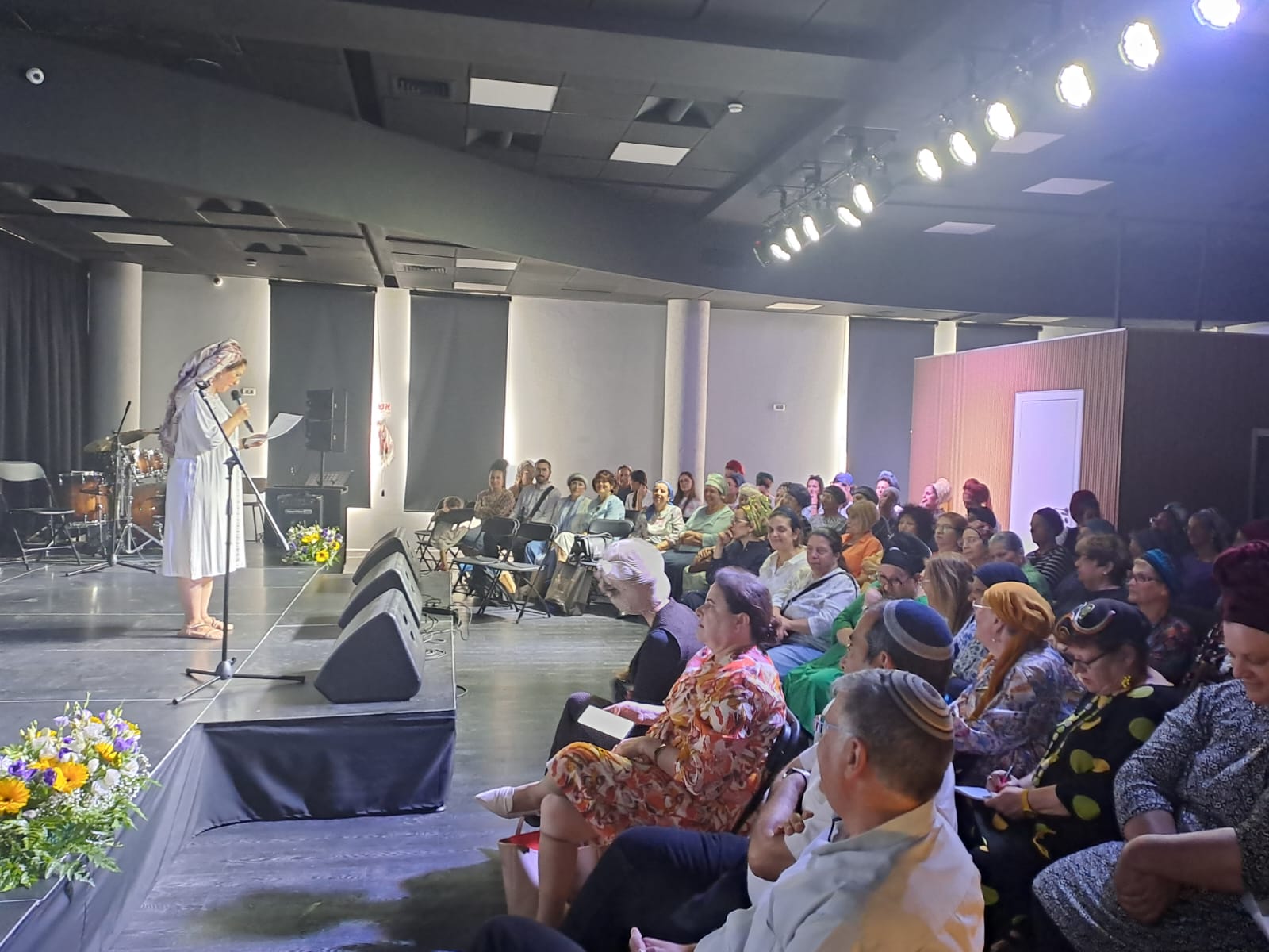 כנס 'אעירה שחר' חינוך לאורם של חכמי ספרד מבקשים להביא קול חדש - ישן לאולפנות ולישיבות
